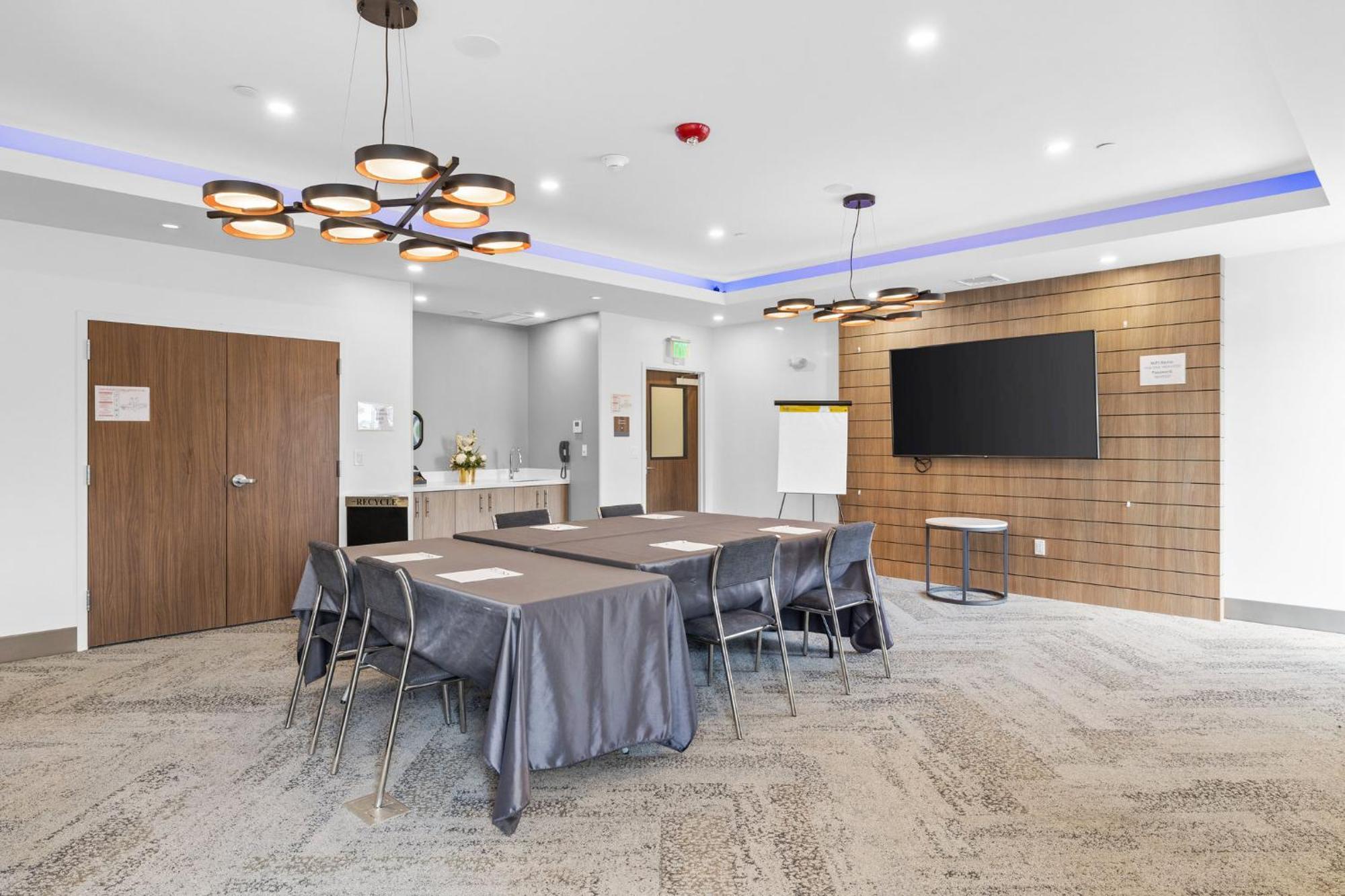 Even Hotel Manchester Airport By Ihg Екстер'єр фото